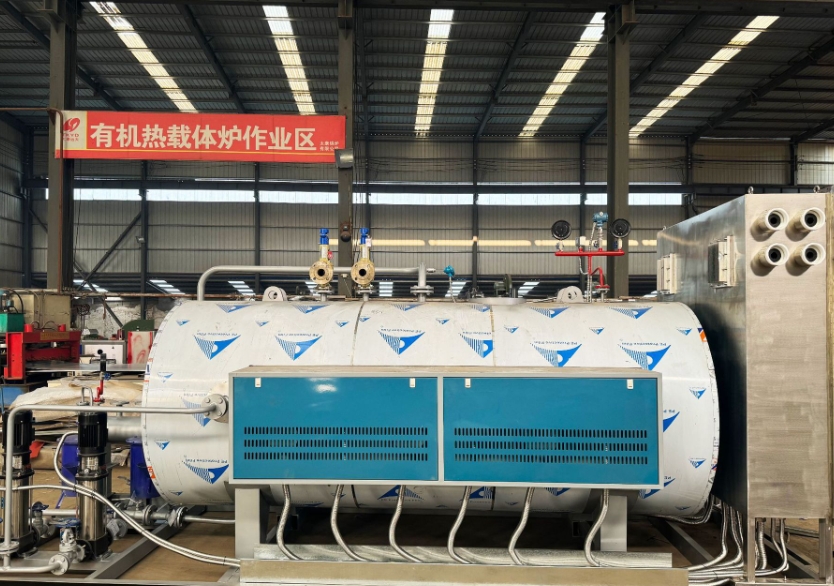 电加热蒸汽锅炉安装现场1.jpg